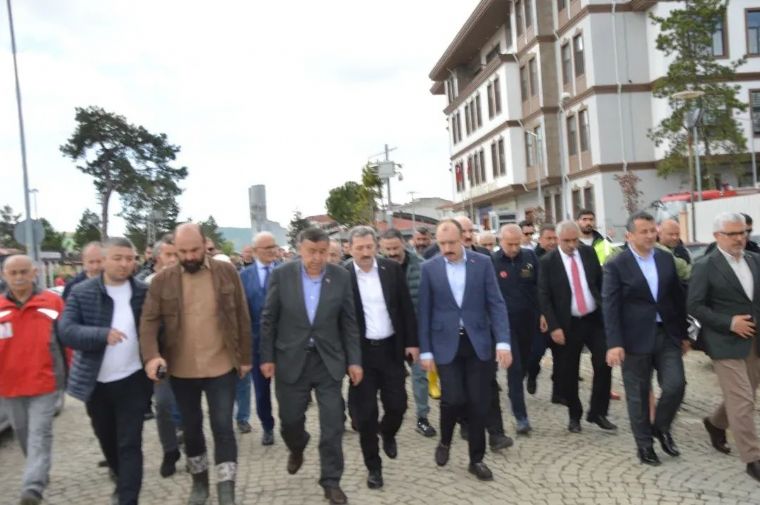       Tbmm Plan ve Bütçe Komisyonu Başkanımız Sn. Dr. Mehmet Muş Devletimizin Tüm İmkanlarıyla Havza’mızın ve Hemşehrilerimizin Yanında Olduğunu İfade Etti.